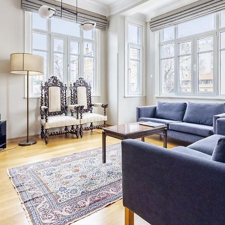 Flat With Balcony And Bosphorus View In Beyoglu Apartment Istanbul Exterior foto