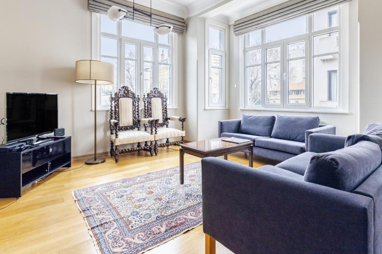 Flat With Balcony And Bosphorus View In Beyoglu Apartment Istanbul Exterior foto